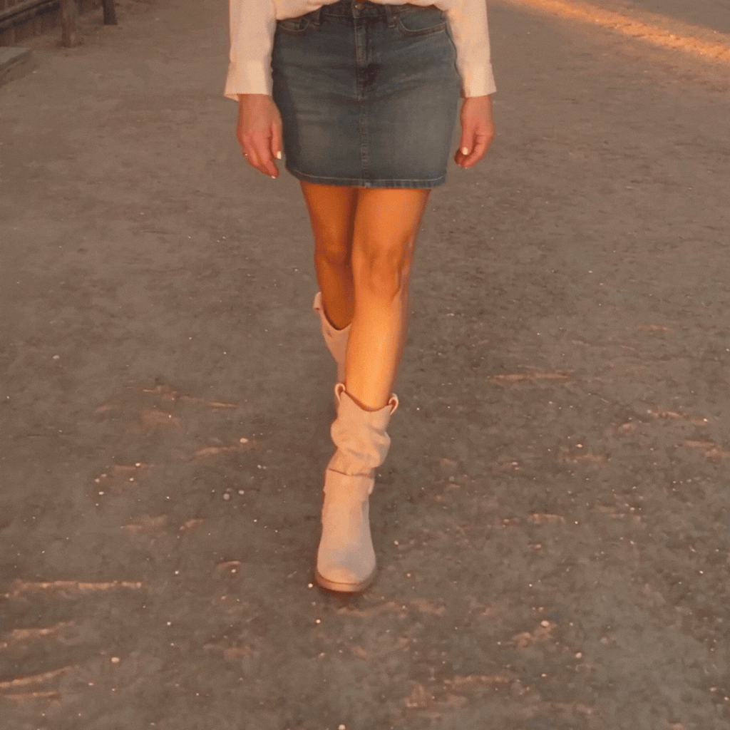 The cowboy boot look. Without the cowboy boot pain.